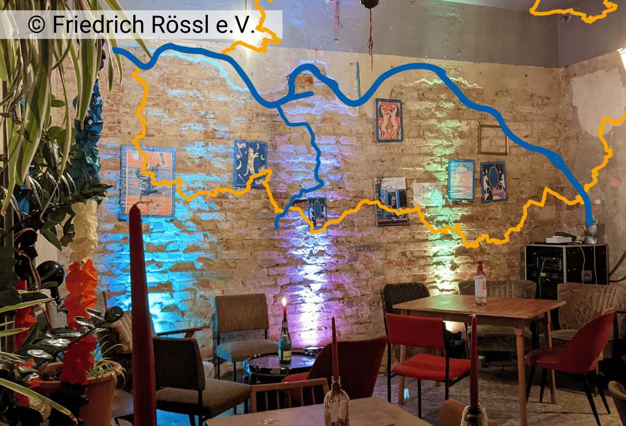 Friedrich Rössl e.V. Lange Tafel mit Kuchen im Sonnenschein beim riesa efau